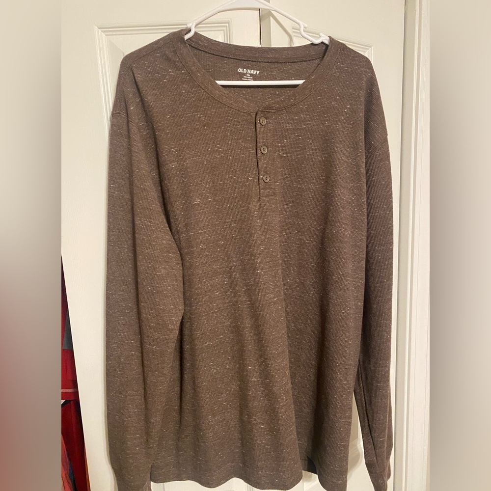 Men’s Old Navy Henley Shirt